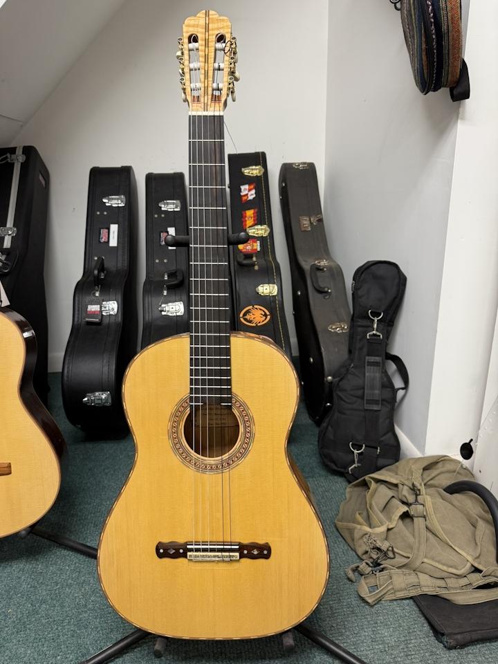 A Rios Nebro Concert Classical/Flamenco Guitar Spruce top, Cypress back and sides
